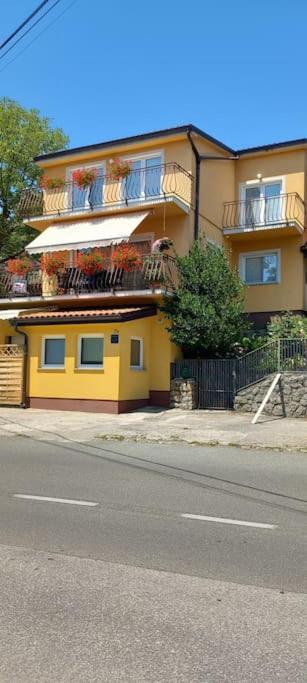 Studio Apartman Tadic Matulji Exterior foto