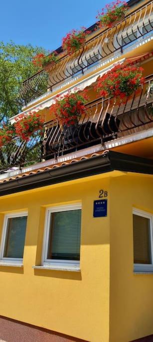 Studio Apartman Tadic Matulji Exterior foto